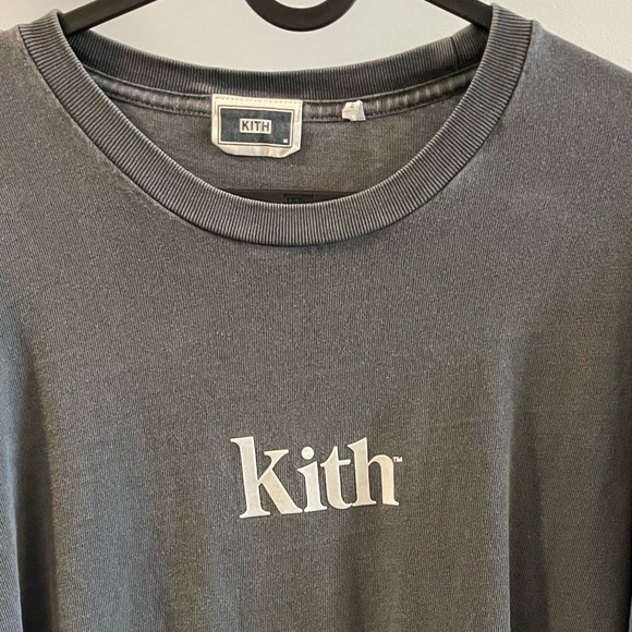 Kith long sleeve. Size: M - Picture 2 of 3